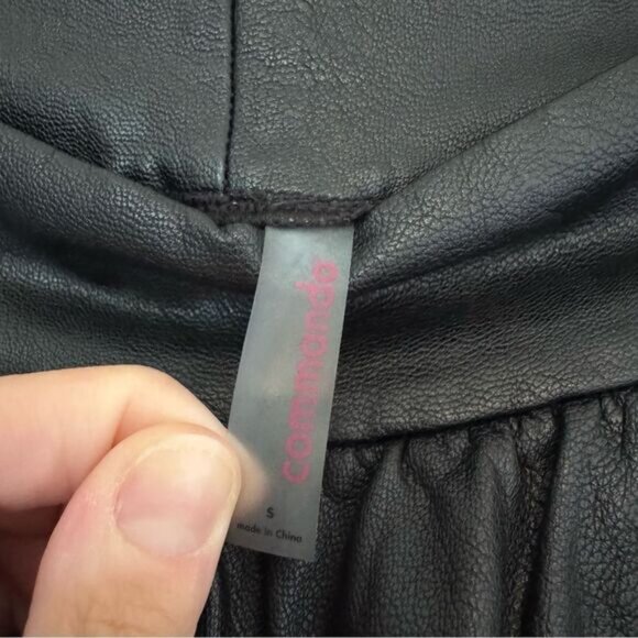 Commando Faux Leather Joggers in Black sz S - Picture 3 of 4